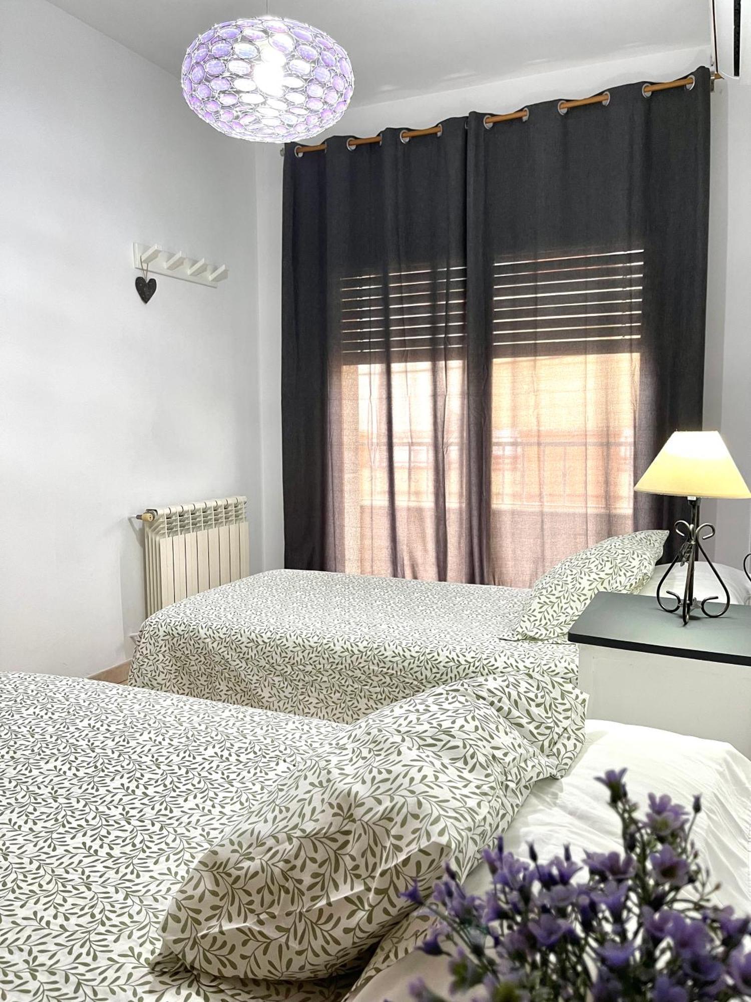 Alojamiento Turistico Casa Ela L'Aldea Bagian luar foto
